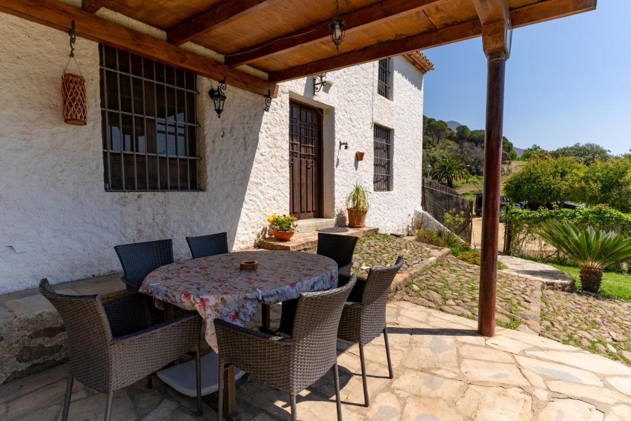 Finca Sta Teresa, Casa Grande إِستيبونا المظهر الخارجي الصورة